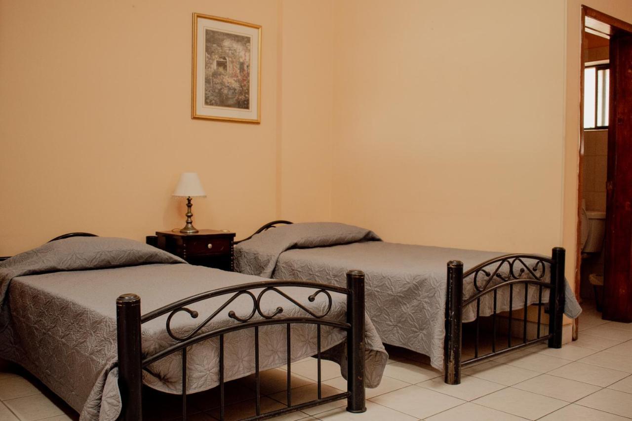 Suites Cervantes Τσιχουάχουα Εξωτερικό φωτογραφία