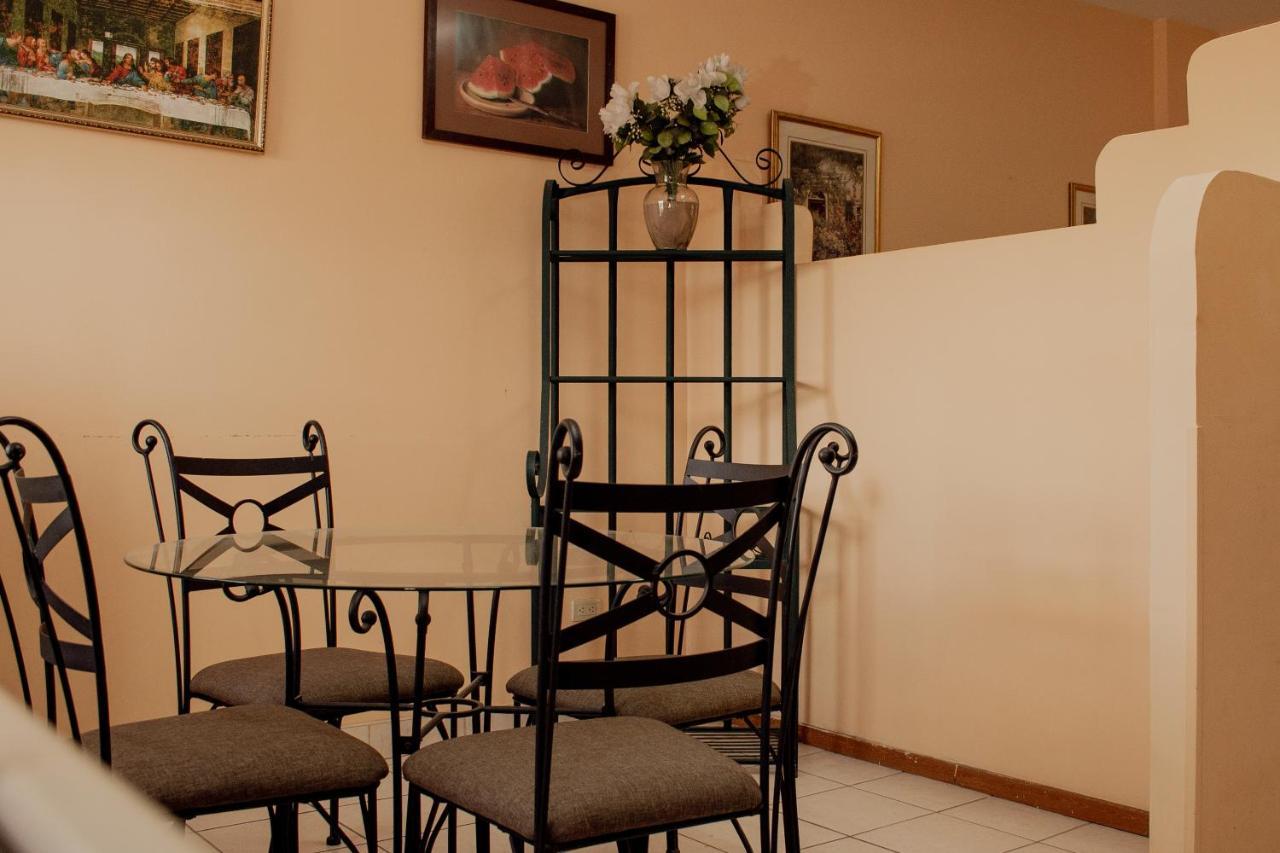 Suites Cervantes Τσιχουάχουα Εξωτερικό φωτογραφία